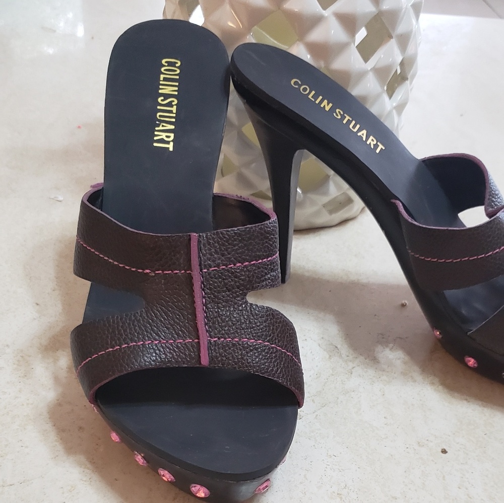 Colin Stuart 4 in heels size 9 Victoria Secrets